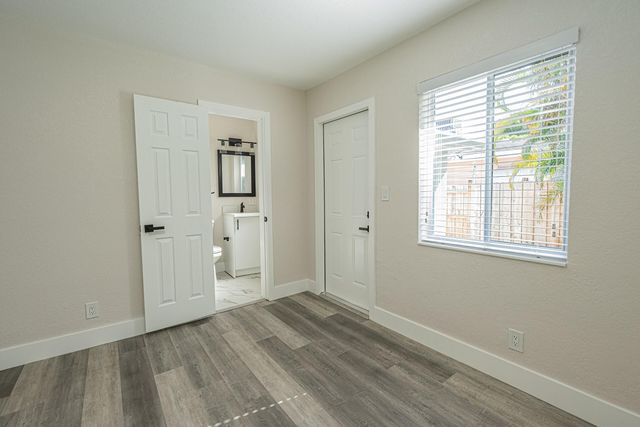 2857 Adams Street, Hollywood, FL 33020