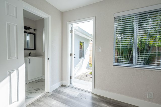 2857 Adams Street, Hollywood, FL 33020