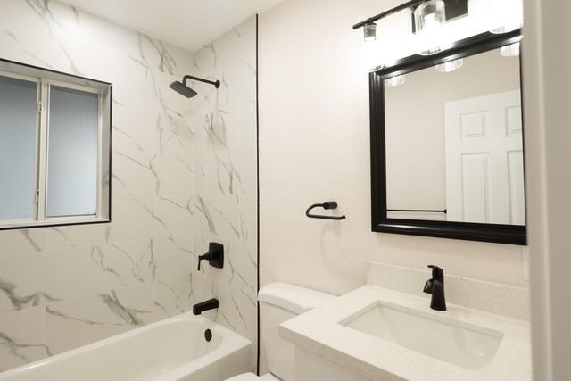 2857 Adams Street, Hollywood, FL 33020