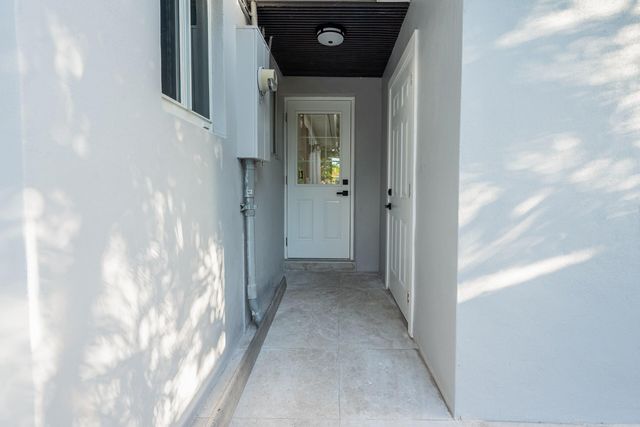 2857 Adams Street, Hollywood, FL 33020