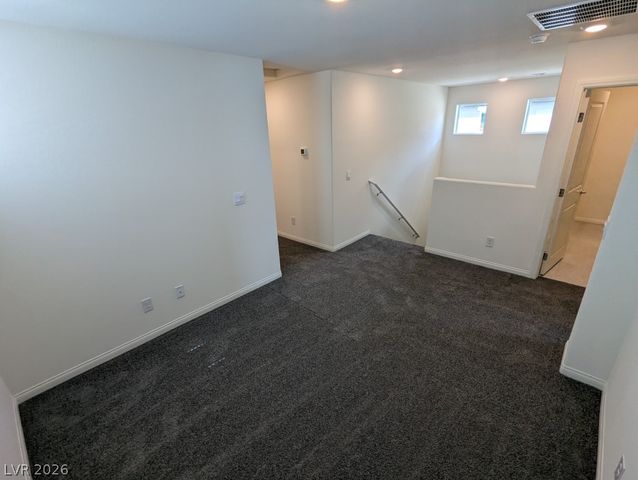 7703 Moore Creek Lane, North Las Vegas, NV 89084