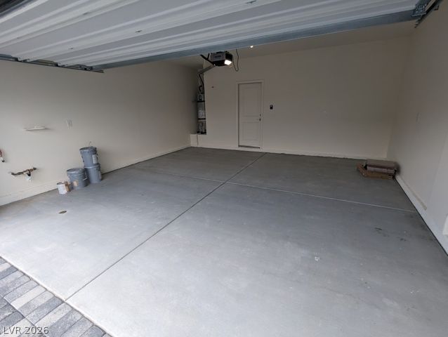 7703 Moore Creek Lane, North Las Vegas, NV 89084