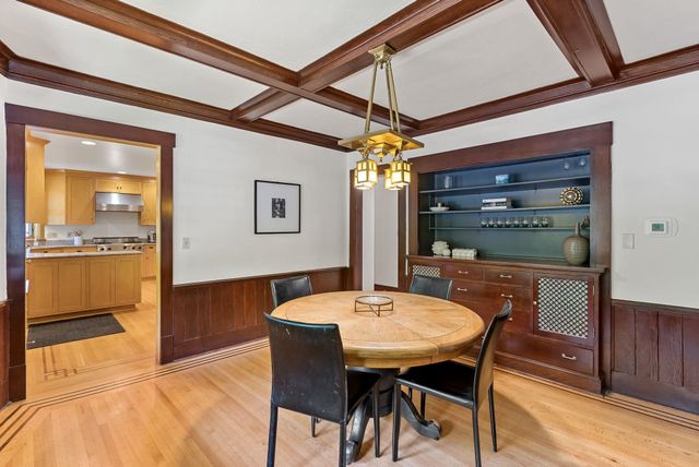 1108 S Wall St, Spokane, WA 99204