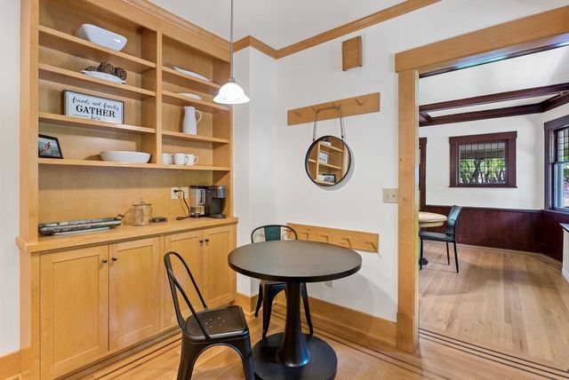 1108 S Wall St, Spokane, WA 99204