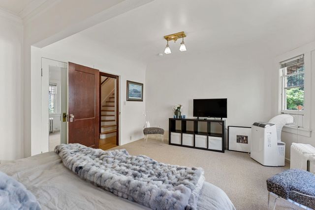 1108 S Wall St, Spokane, WA 99204