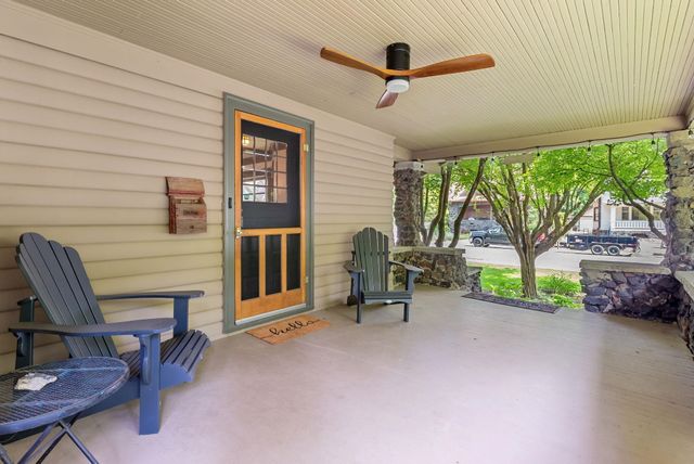 1108 S Wall St, Spokane, WA 99204