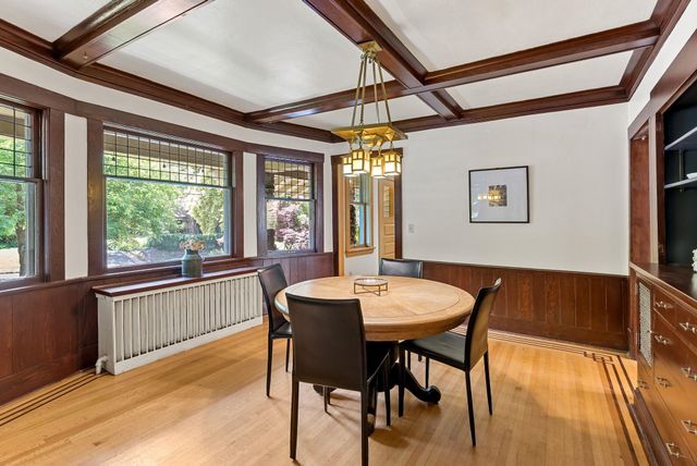 1108 S Wall St, Spokane, WA 99204