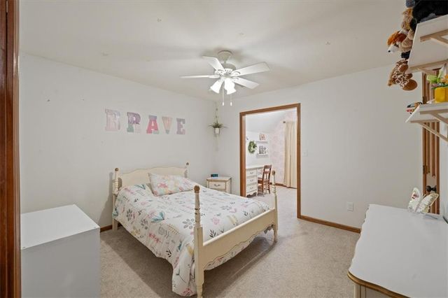 1023 SE Bordner Drive, Lee's Summit, MO 64081