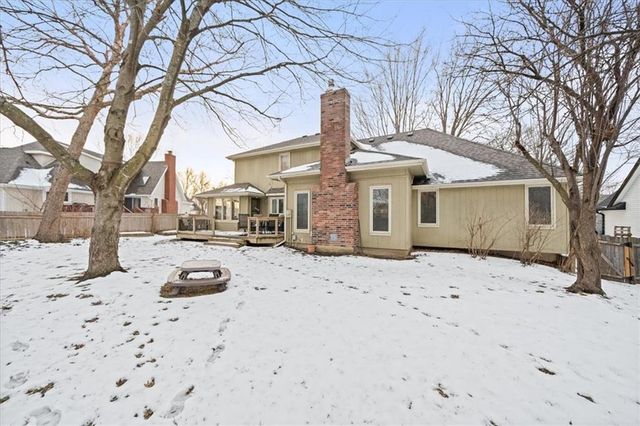 1023 SE Bordner Drive, Lee's Summit, MO 64081