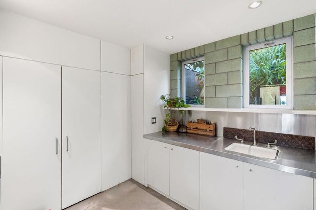 2893 Paseo Del Sol, Escondido, CA 92025