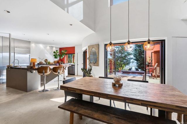 2893 Paseo Del Sol, Escondido, CA 92025