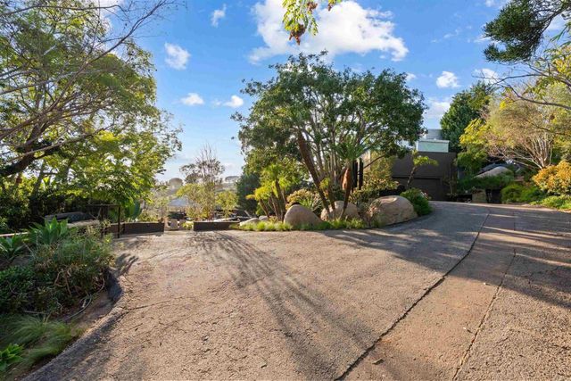 2893 Paseo Del Sol, Escondido, CA 92025