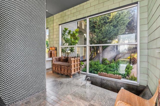 2893 Paseo Del Sol, Escondido, CA 92025