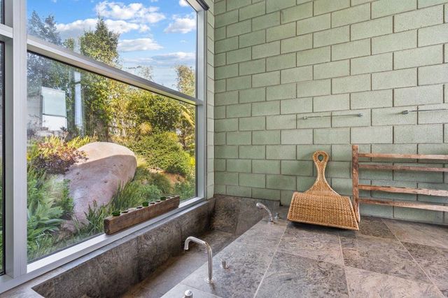 2893 Paseo Del Sol, Escondido, CA 92025