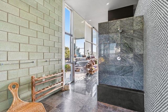 2893 Paseo Del Sol, Escondido, CA 92025