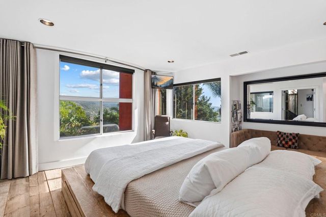 2893 Paseo Del Sol, Escondido, CA 92025