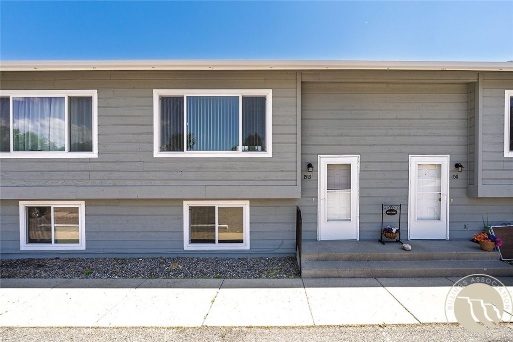 1513 Westchester Square E, Billings, MT 59105