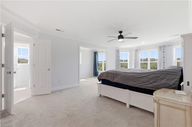 180 Eagle's Landing Lane, Mocksville, NC 27028
