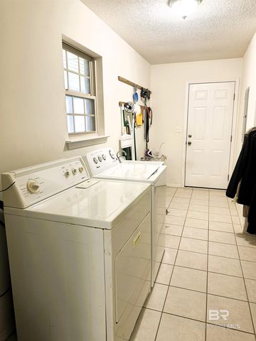 201 Booneville Road, Atmore, AL 36502