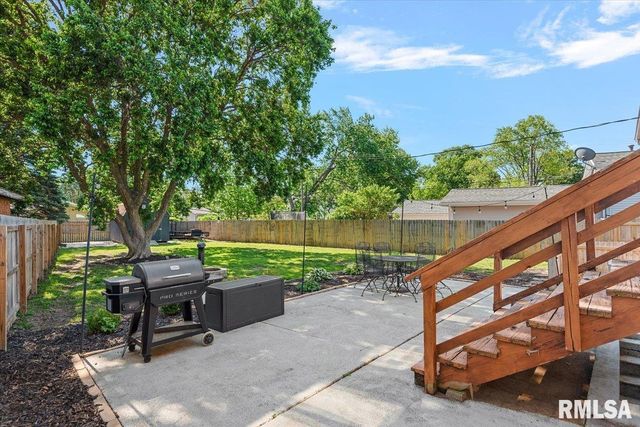 2308 Tamaroa Trail, Springfield, IL 62702