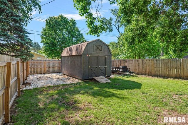 2308 Tamaroa Trail, Springfield, IL 62702