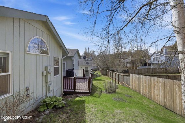 6718 Delong Landing Circle, Anchorage, AK 99502