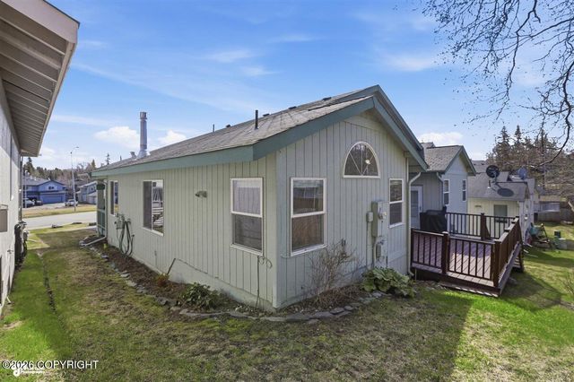 6718 Delong Landing Circle, Anchorage, AK 99502