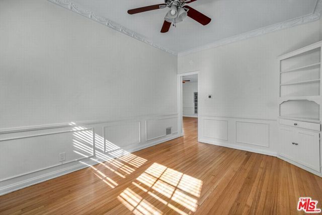 614 Midvale Avenue, Los Angeles, CA 90024