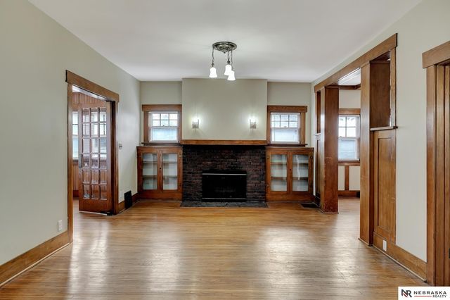 1267 S 27th Street, Lincoln, NE 68502