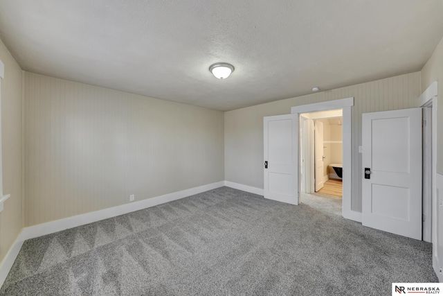 1267 S 27th Street, Lincoln, NE 68502