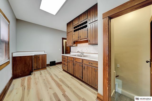 1267 S 27th Street, Lincoln, NE 68502