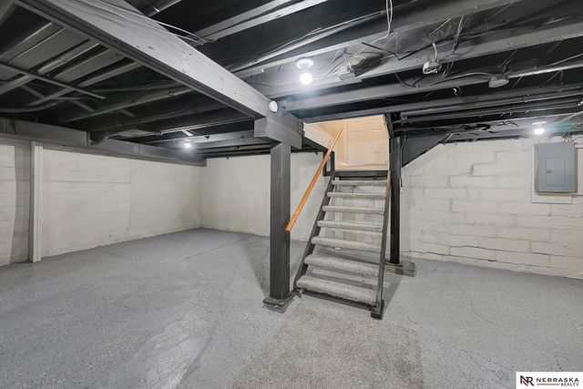 1267 S 27th Street, Lincoln, NE 68502