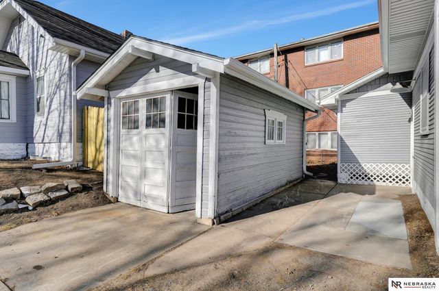 1267 S 27th Street, Lincoln, NE 68502