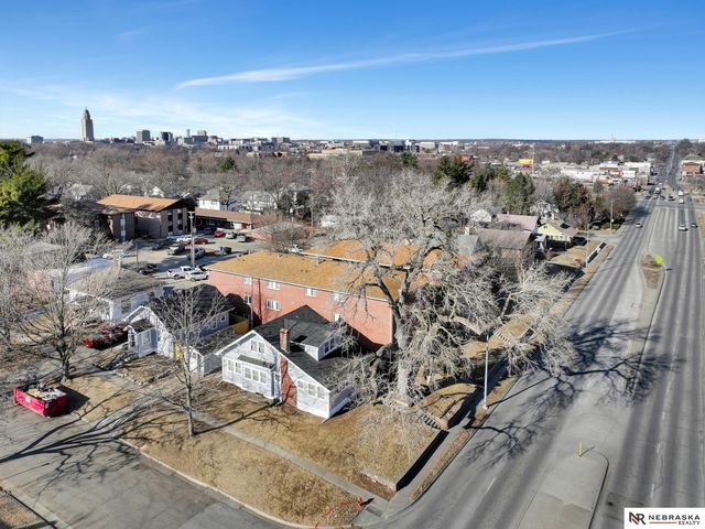 1267 S 27th Street, Lincoln, NE 68502