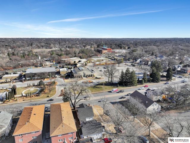1267 S 27th Street, Lincoln, NE 68502