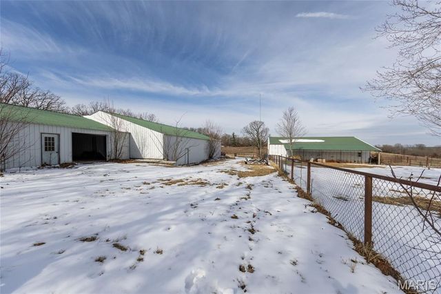 20058 State Route O, Rolla, MO 65401