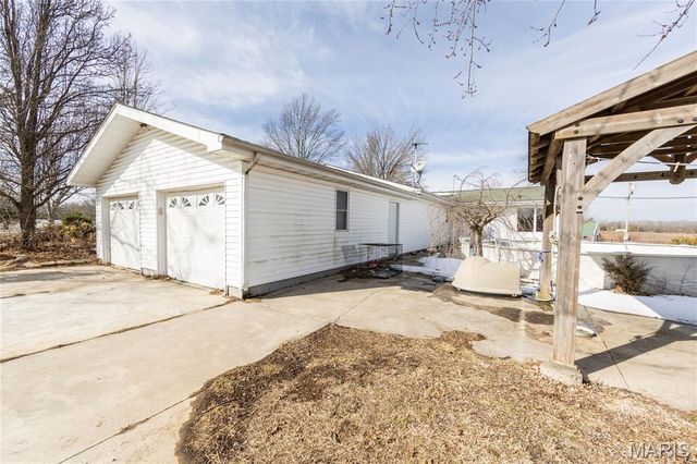 20058 State Route O, Rolla, MO 65401