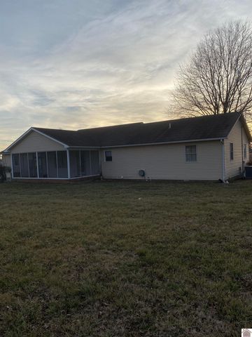 1250 Carter Road, Mayfield, KY 42066