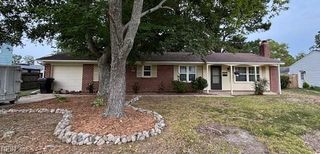 3916 Wood Gate LN, Virginia Beach, VA 23452