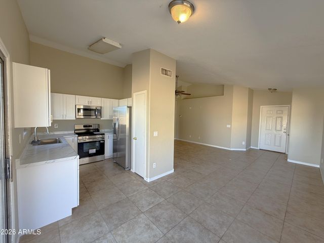 15659 N GIL BALCOME Street, Surprise, AZ 85374