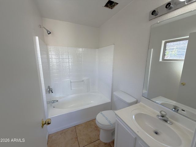 15659 N GIL BALCOME Street, Surprise, AZ 85374