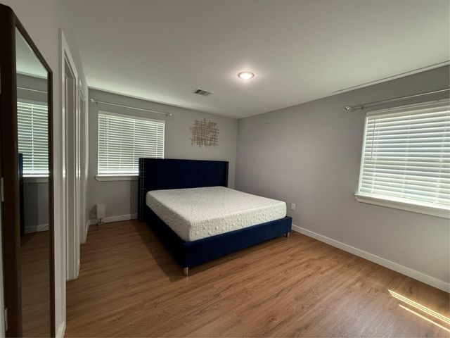6610 Haight Street B, Houston, TX 77028