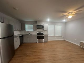 6610 Haight Street B, Houston, TX 77028