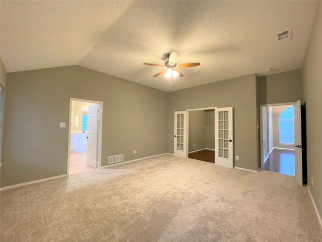 9017 Creede Trail, Fort Worth, TX 76118