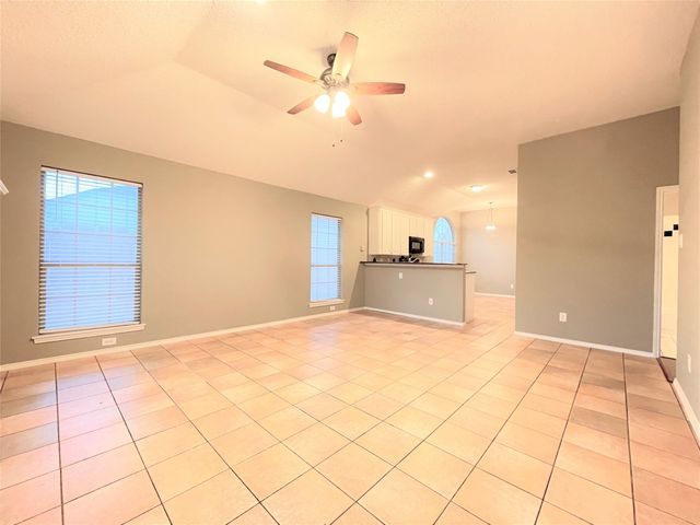 9017 Creede Trail, Fort Worth, TX 76118