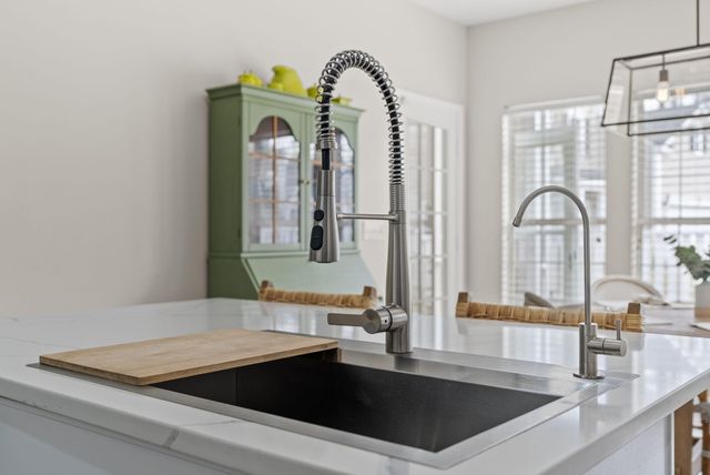 621 Antebellum Lane, Mount Pleasant, SC 29464