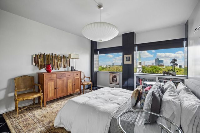 5000 Montrose Boulevard 6A, Houston, TX 77006