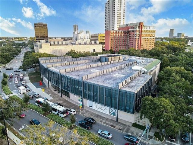 5000 Montrose Boulevard 6A, Houston, TX 77006