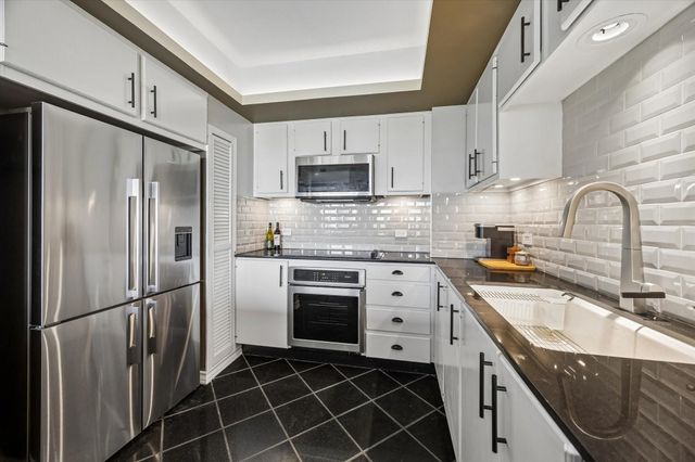 5000 Montrose Boulevard 6A, Houston, TX 77006