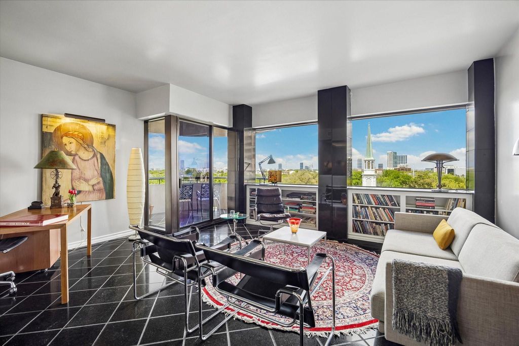 5000 Montrose Boulevard 6A, Houston, TX 77006